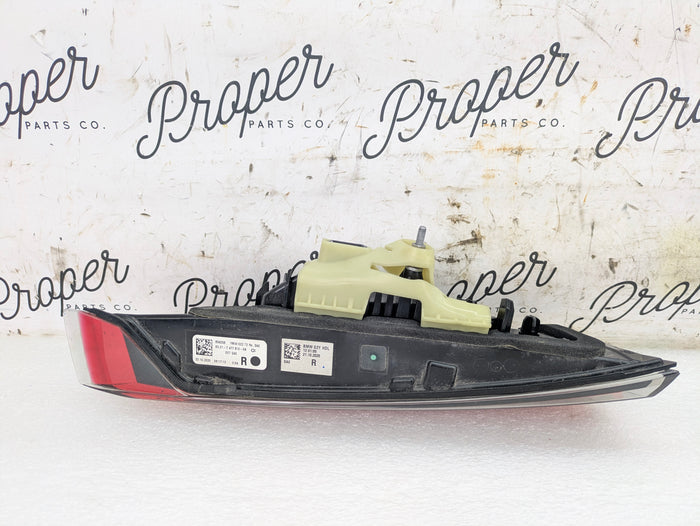 BMW G22 G26 430ix M440ix G82 M4 Pre-LCI Rear Right/Passenger Side Inner Trunk LED Tail Light Assembly 63217477609