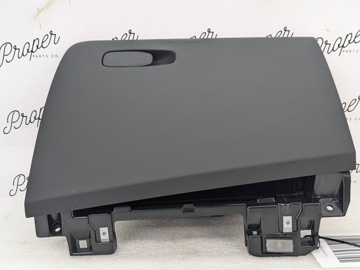 2021 Volvo V60 T6 R-Design Black Glove Box Compartment 31477861