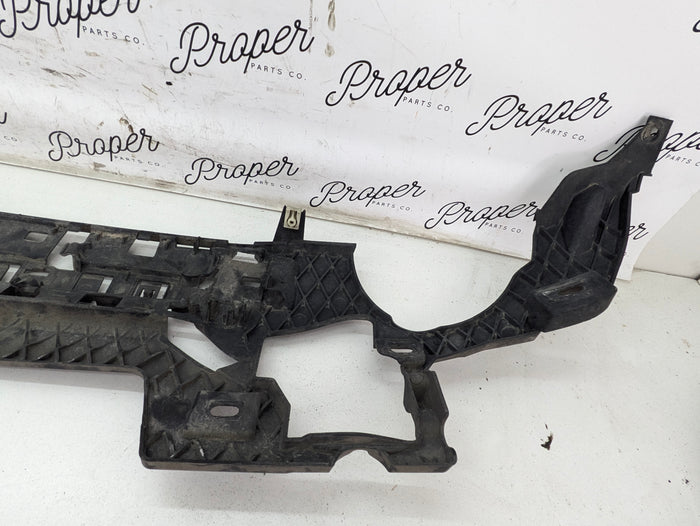 BMW G20 330ix 330ex M Sport Rear Bumper Lower Center Bumper Support Bracket Mount 8069392