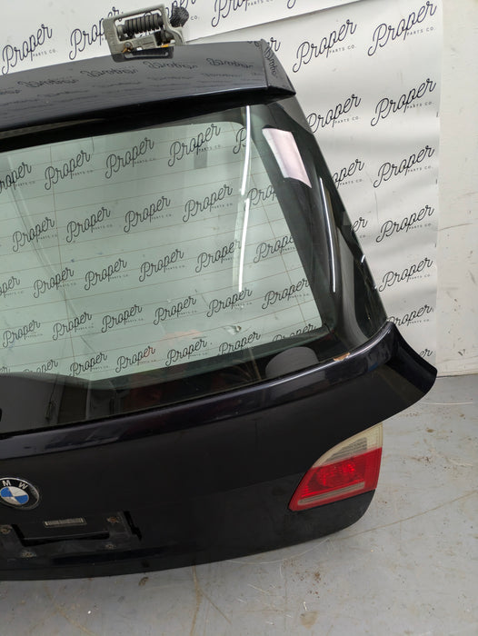 BMW E61 530xi 545xi 525xi Wagon Rear Hatch Trunk Lid W/Lift Glass & Spoiler Carbon Black 41627130799
