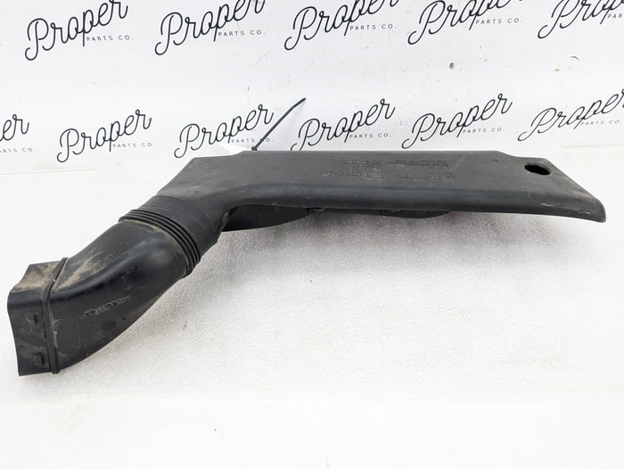 BMW E46 330Ci 328Ci 325Ci 323CI M54 Engine Upper Air Snorkel Intake Duct Scoop Guide 7501988