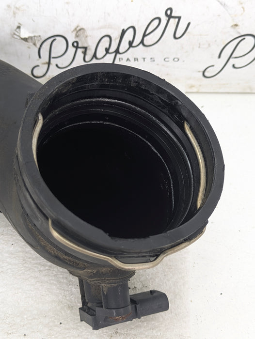 BMW F32 F33 F36 F30 F34 435xi 335xi Intercooler Air Intake Duct Charge Pipe Hose 7604033