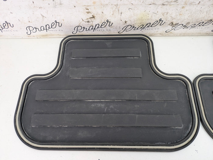 2015 Chevrolet 5th Gen Camaro 2SS Rubber/Winter Floor Mats Set 22766717 *DAMAGED*