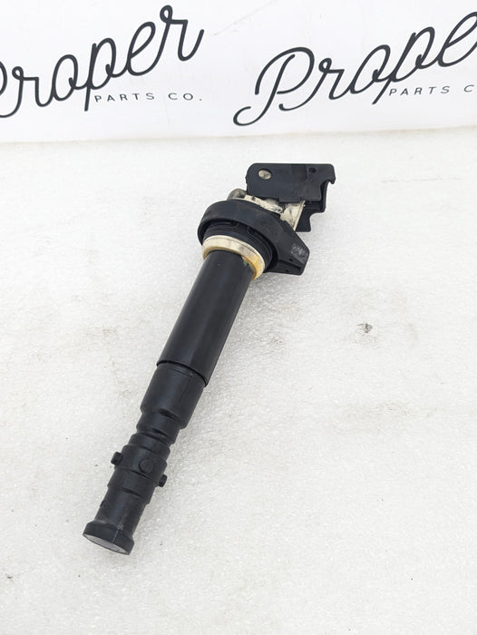 BMW E60 E61 M5/E64 E63 M6 S85 Engine Ignition Coil Pack 7835108 *DAMAGED*