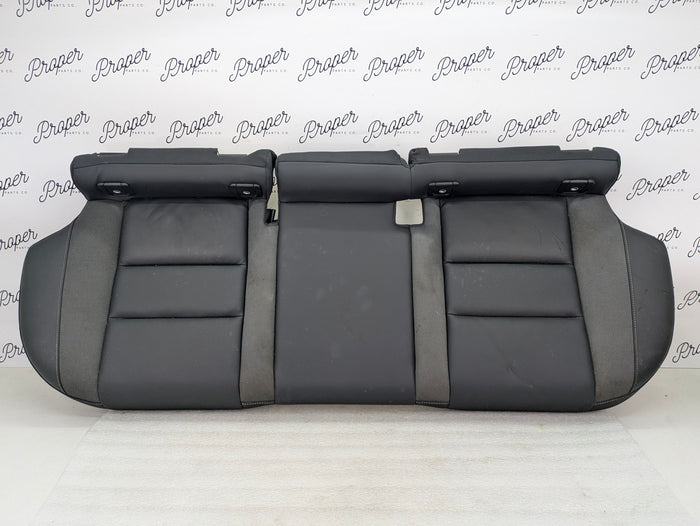 2021 Volvo V60 T6 R-Design Rear Lower Seat Cushion Pad 31482313 *DAMAGED*