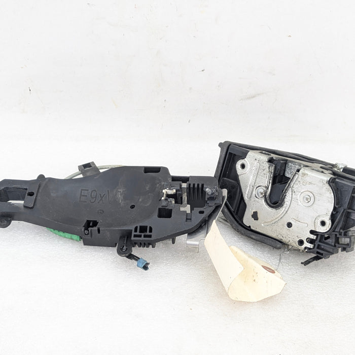 BMW E90 E91 3 Series Front Left/Driver Side Door Lock Actuator 7202143