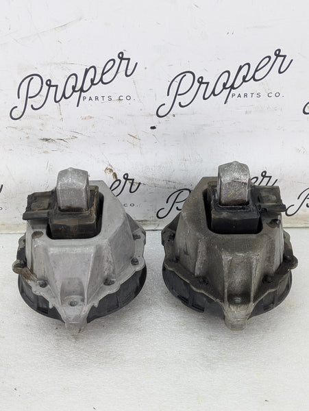 BMW G20 G22 G23 G26 330ix B46 Left & Right Engine Motor Mount Pair 7581621/7581622