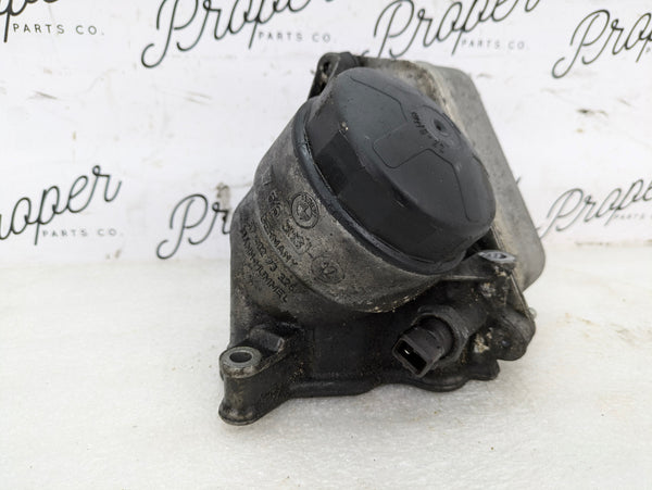 BMW E60 E61 F10 F30 F25 X3 Z4 N52 N54 Engine Oil Filter Housing & Thermostat Assembly 7516383