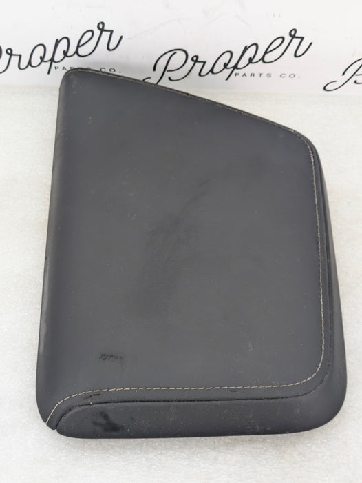 2021 Volvo V60 T6 R-Design Black Center Console Armrest *DAMAGED*
