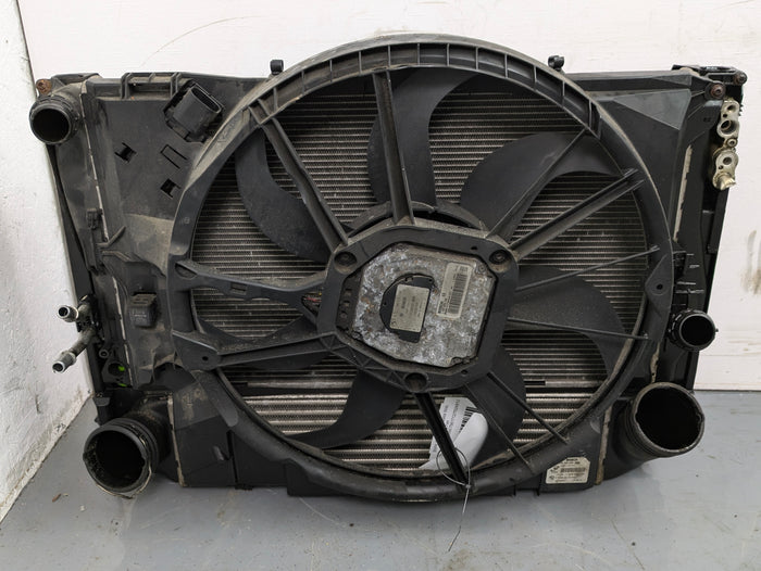 BMW E90 E92 E93 335i 335xi N54 N55 Manual Radiator/Radiator Fan/Intercooler 17117558480