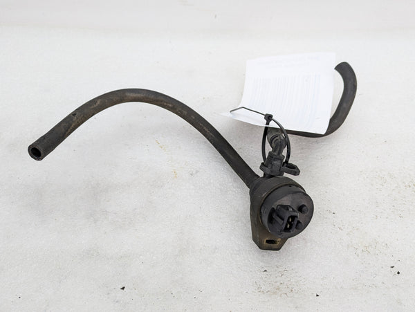 BMW Z3 M Roadster/M Coupe S52 Fuel Tank Breather Valve 1748875