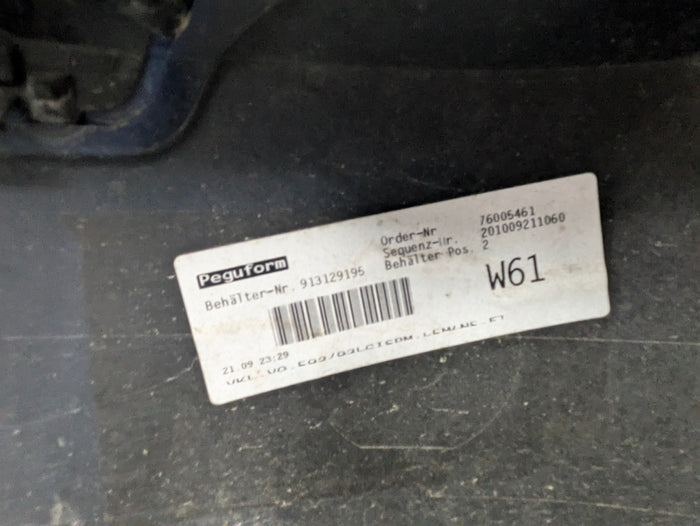 BMW E93 335IS Complete Front Bumper *Scratches*