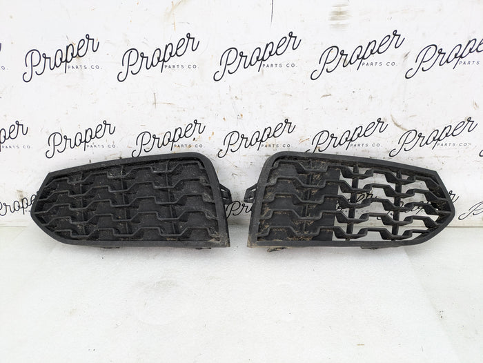 BMW F22 F23 228xi M235xi 230xi M240xi M Sport Front Bumper Lower Left/Right Grille Set 8056798/8061875