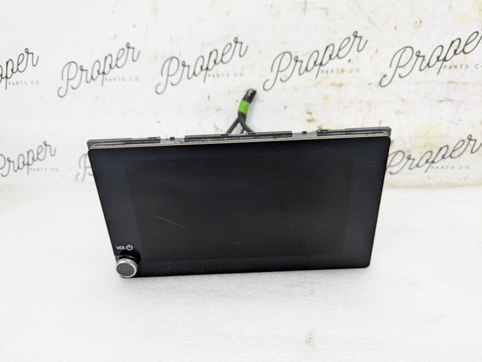Toyota GZEA14 GR Corolla Headunit Receiver Radio Display Screen 86140-12E10 *DAMAGED*