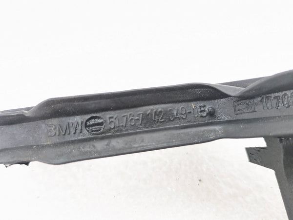 BMW E93 E92 E91 E90 3 Series Left/Driver Side Rear Hood Seal 7142049