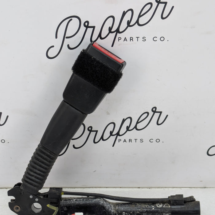 BMW F30 F31 F32 F34 F36 F80 335xi 340xi 328xi 330xi 320xi M3 Front Left/Driver Side Seat Belt Buckle 7259387