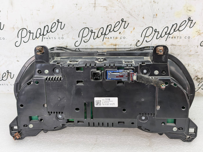 2018 Chevrolet 6th Gen Camaro 2SS Instrument Gauge Cluster Speedometer Tachometer KPH 84211118 *DAMAGED*