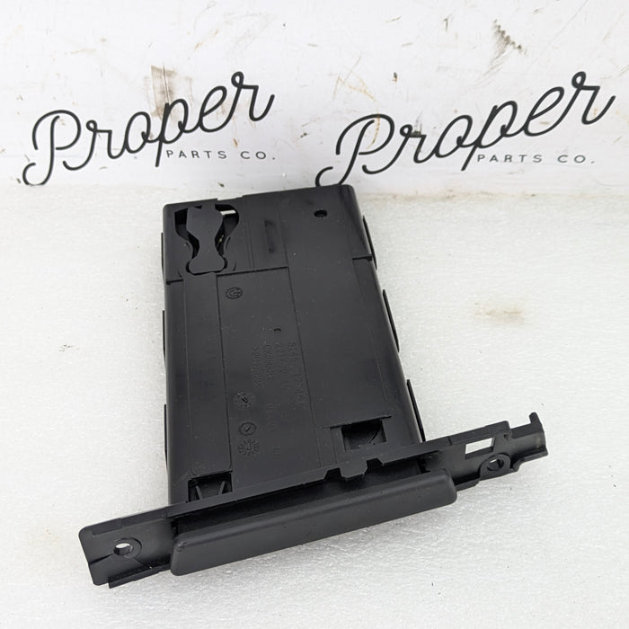 BMW E90 E91 E92 E93 3 Series Right/Passenger Side Dashboard Cupholder Black 7127461 *DAMAGED*