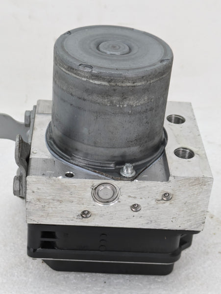 BMW E90 E91 E92 E93 335i 335xi 328xi AWD Anti-Lock Brake ABS Pump DSC Hydraulic Module 6780161