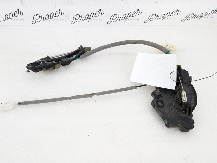 BMW E46 330i 328i 325i 323i Sedan/Wagon Right Front Door Lock Actuator & Handle Carrier