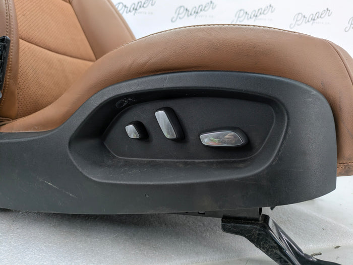 Chevrolet C7 Corvette Stingray 3LT Right/Passenger Side GT Napa Leather Heated & Vented Seat Kalahari Brown (346) *DAMAGED*