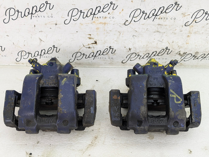 BMW F22 F23 228xi 228i 230xi 230i Front Left/Right Brake Caliper Set 34116857687/34116857688