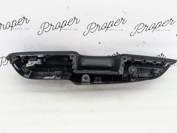 2021 Volvo V60 T6 R-Design Left/Driver Side Rear Door Arm Rest Handle