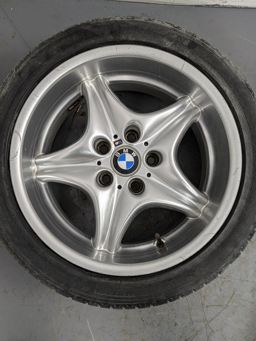 Z3 M Roadster/M Coupe Style 40 M Roadstar Wheel Set 17 Inch 2228050/2228060