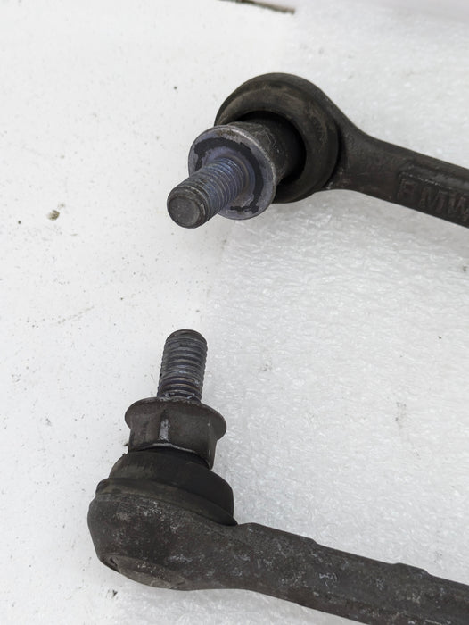 BMW E88 E82 135i 128i Front Left/Right Anti-Roll/Sway/Stabilizer Bar End Links 6765933/6765934