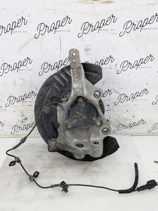 2018 Chevrolet 6th Gen Camaro 2SS Front Right/Passenger Side Hub/Knuckle/Spindle Assembly 13544842/84169867