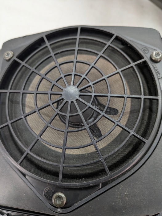 Porsche 996.2 911 Carrera 4 Left/Right Door BOSE Speakers 99664556100/99664556200
