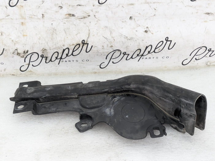 BMW G20 3 Series Left/Driver Side Engine Bay Hood Seal Gasket Weatherstrip 7419383