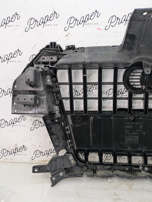 2015 Audi 8U Q3 Front Center Bumper Grille 8U0853653 *DAMAGED*
