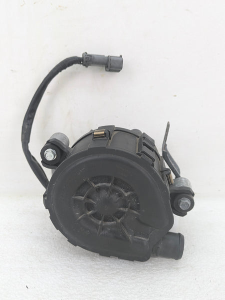Subaru VA WRX STI EJ257 Secondary Air Injection Pump 125600-0180