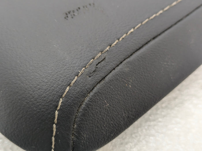 2021 Volvo V60 T6 R-Design Black Center Console Armrest *DAMAGED*