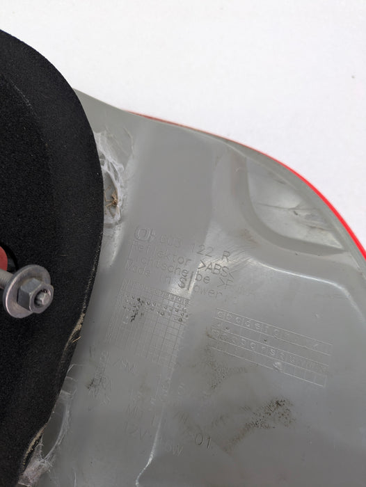 BMW E92 335xi 328xi M3 3 Series LCI Right/Passenger Side Outer LED Tail Light 7251960