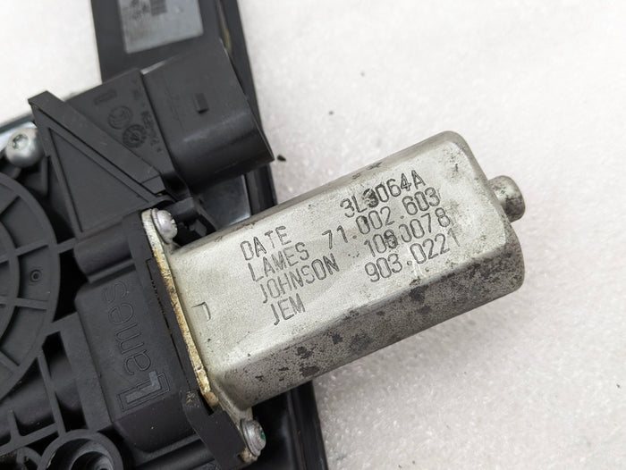 BMW E90 E91 M3 335xi 328xi Sedan Wagon Rear Left Window Regulator Motor 51357140589