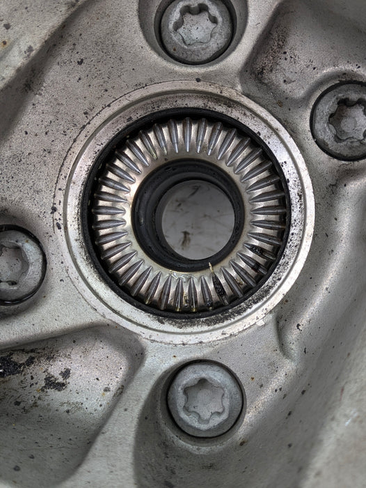 BMW G20 330ix M340ix 330ex Right/Passenger Side Rear Knuckle/Hub/Spindle 6899306/33306898480