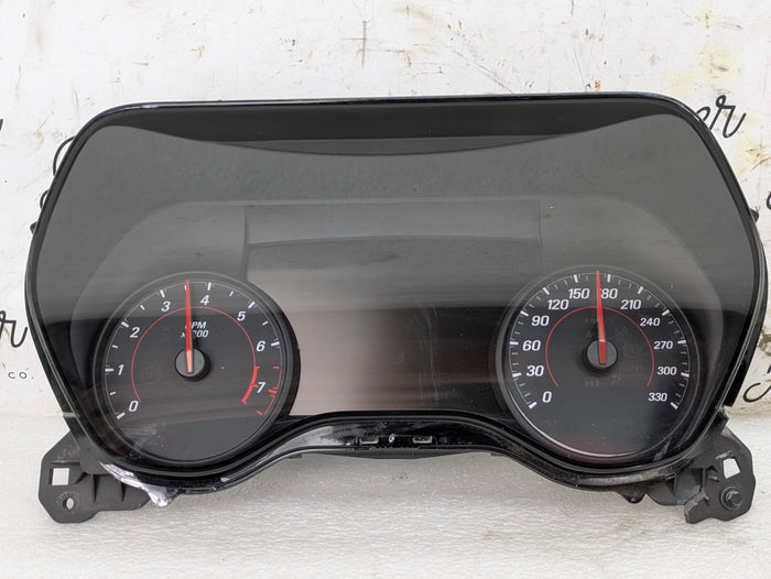 2018 Chevrolet 6th Gen Camaro 2SS Instrument Gauge Cluster Speedometer Tachometer KPH 84211118 *DAMAGED*