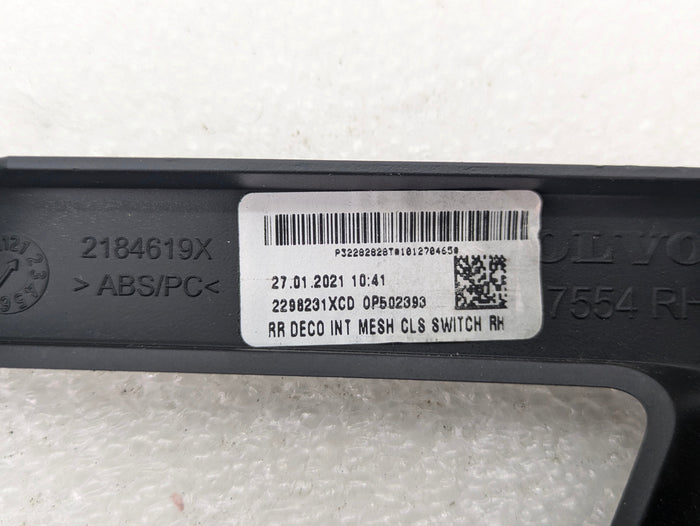2021 Volvo V60 T6 R-Design Rear Right Interior Door Handle Trim 30747554