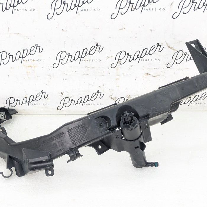 BMW E90 E91 335xi 335d 328xi 323i LCI Right/Passenger Side Headlight Bracket Mount 7138402