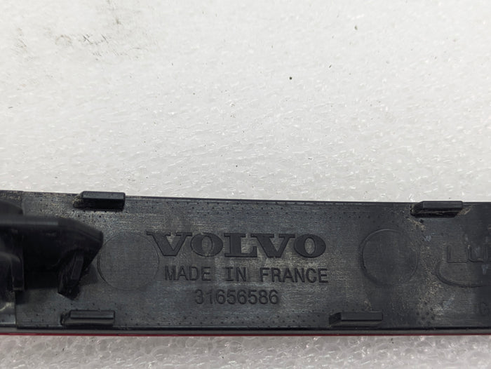 2021 Volvo V60 T6 R-Design Rear Bumper Left & Right Reflector Set 31656586/31656587