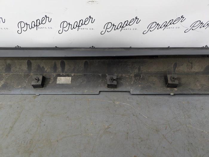 2021 Volvo V60 T6 R-Design Right/Passenger Side Skirt Osmium Gray Metallic (714) 31448912