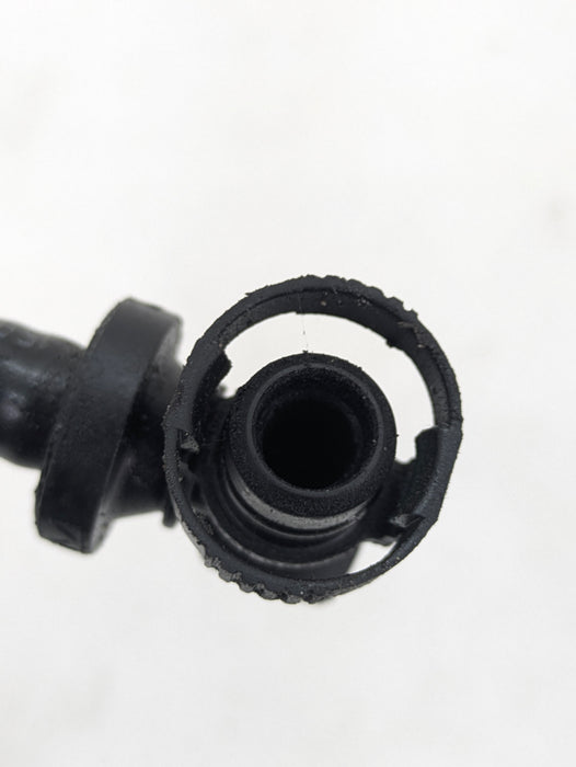 BMW E90 3 Series Fuel Tank Ventilation Hose & Valve 7618650