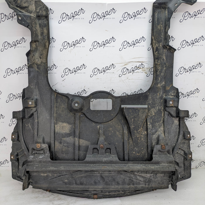 *Damaged* BMW E90 E91 E92 325XI Engine Underbody Splash Shield W/ Radiator Seal Shroud 7117369/7145287