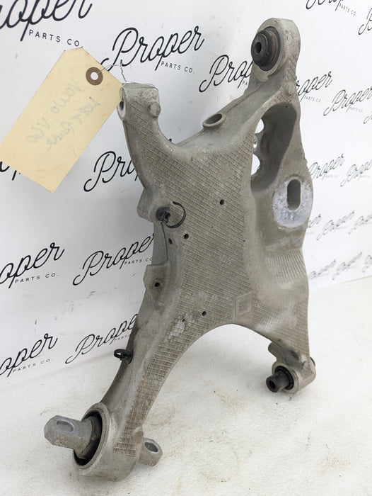 2021 Volvo V60 T6 R-Design Right/Passenger Side Rear Lower Control Arm 32292408
