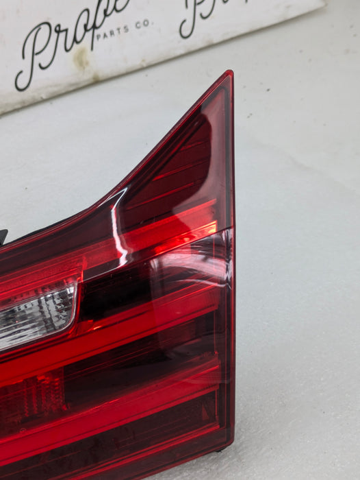 BMW F36 F32 F33 435xi 428i 440i 428i Pre-LCI Right/Passenger Side Inner Tail Light 7296102