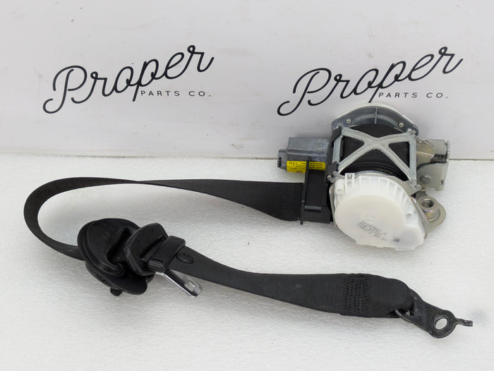 BMW F30 F80 F31 F34 F36 335i 328i 328d 320i M3 Front Right/Passenger Side Front Seatbelt 7272476