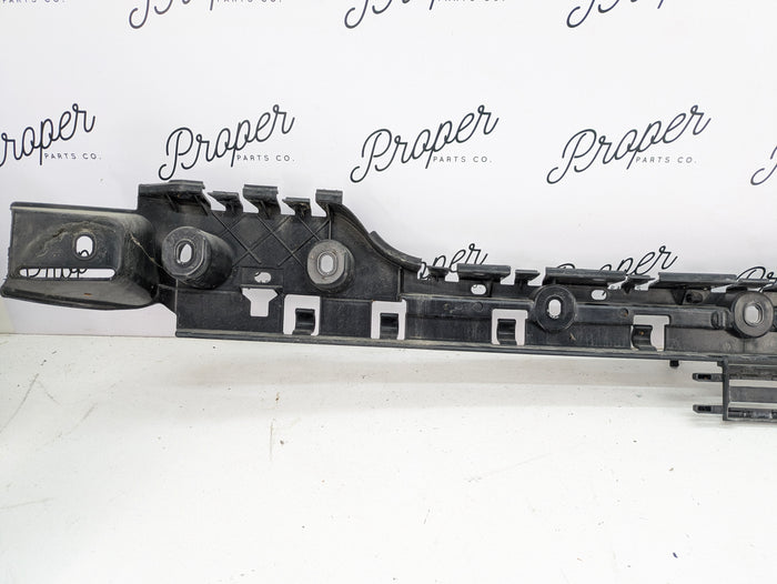 BMW E88 135i M Sport Rear Bumper Center Guide Support Bracket 7170665