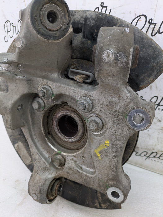 2015 Chevrolet 5th Gen Camaro 2SS Rear Left Driver Knuckle Hub 92240141